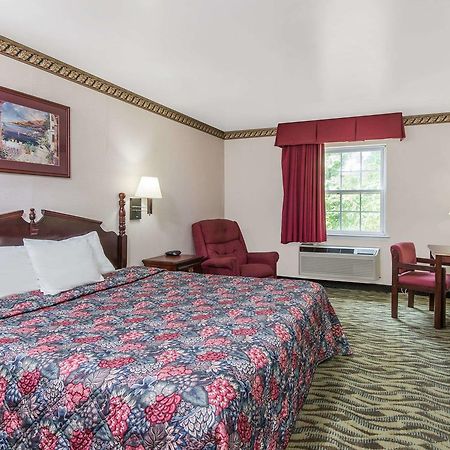 Days Inn By Wyndham Berlin Voorhees Dış mekan fotoğraf