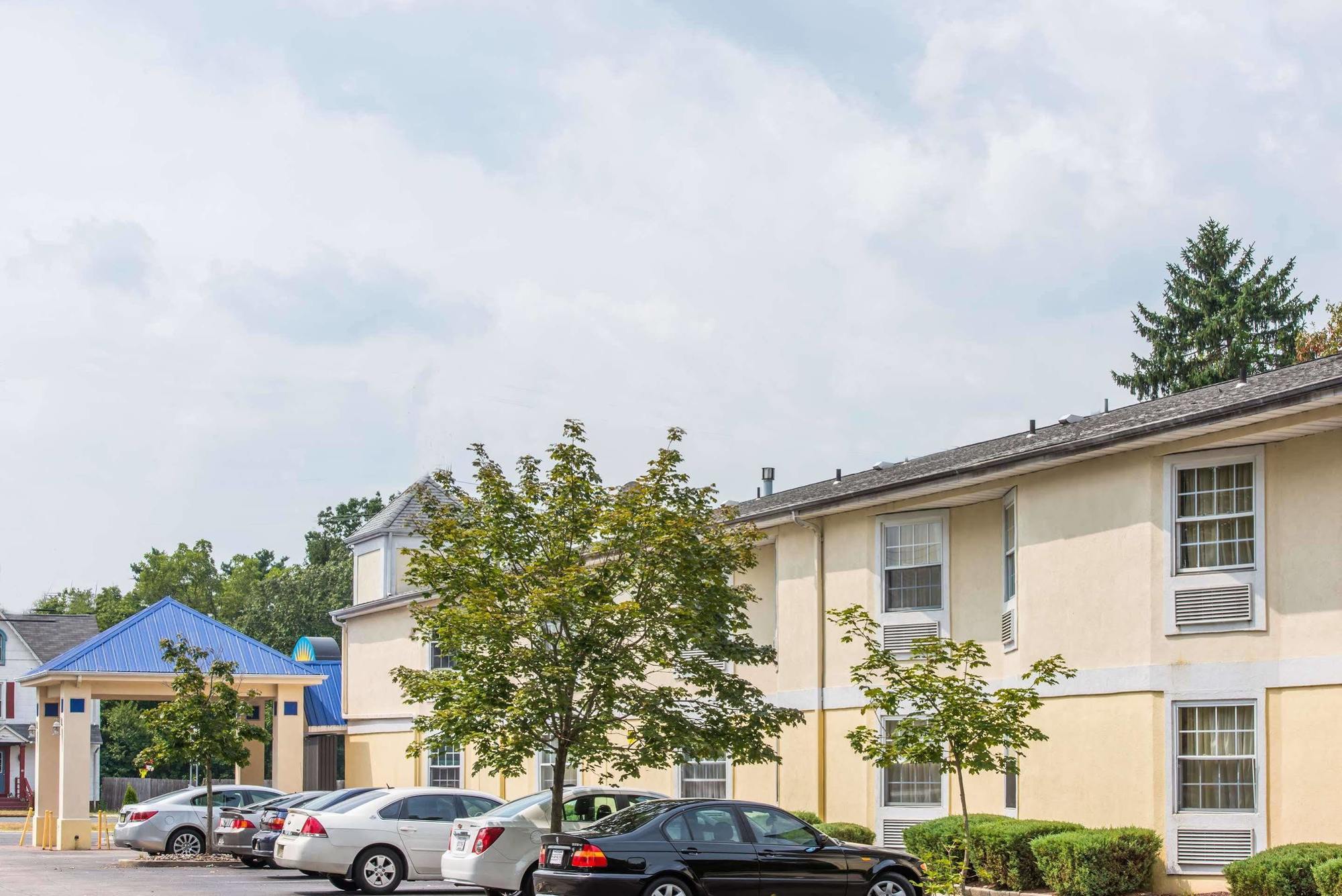 Days Inn By Wyndham Berlin Voorhees Dış mekan fotoğraf